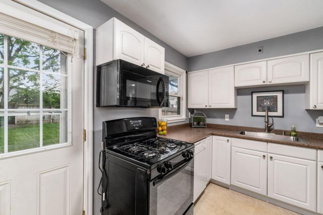 2925 Ashby Road, Columbus, OH 43209