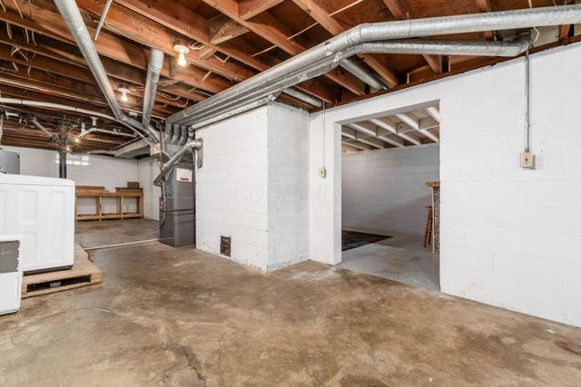 2925 Ashby Road, Columbus, OH 43209