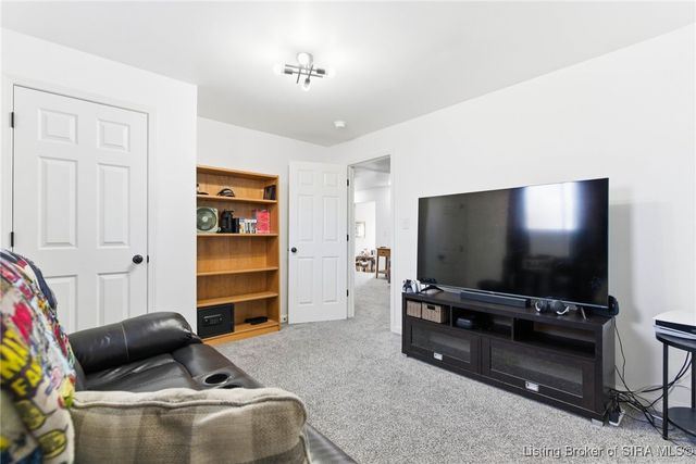 701 Cherokee Drive, New Albany, IN 47150