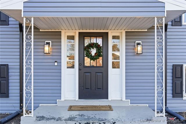 701 Cherokee Drive, New Albany, IN 47150