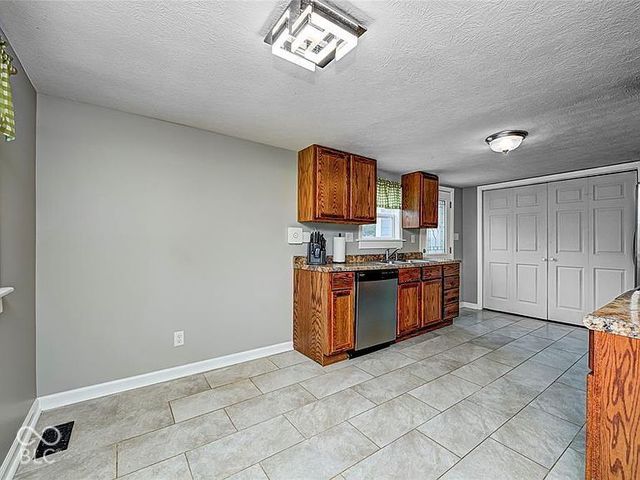 4125 S Gerrard Drive, Indianapolis, IN 46221