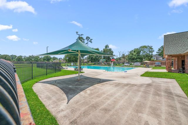 6115 Caroline Green Court, Spring, TX 77373
