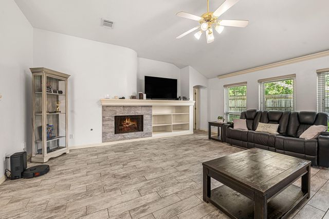 6115 Caroline Green Court, Spring, TX 77373