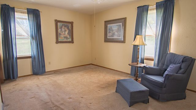 9052 Private Dr 3053, Ava, MO 65608