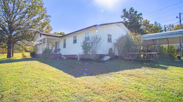 9052 Private Dr 3053, Ava, MO 65608