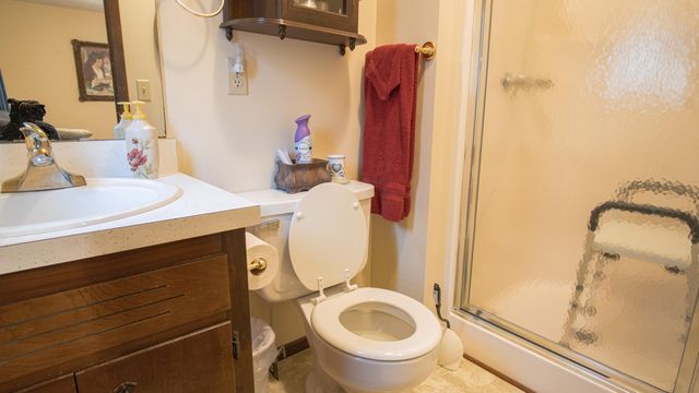 9052 Private Dr 3053, Ava, MO 65608