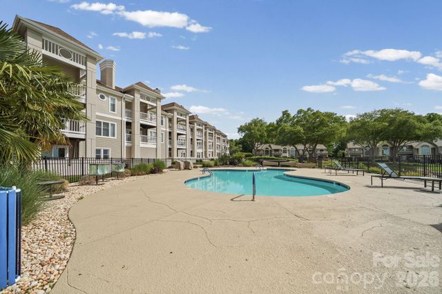 18637 Vineyard Point Lane, Cornelius, NC 28031