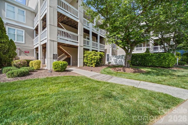 18637 Vineyard Point Lane, Cornelius, NC 28031