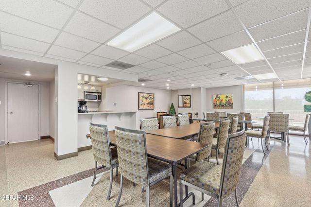 1800 N STANTON Street 403, El Paso, TX 79902