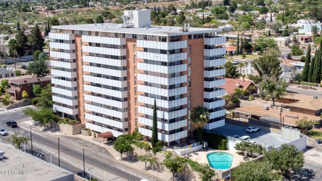 1800 N STANTON Street 403, El Paso, TX 79902