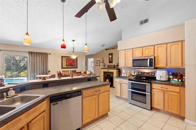 310 LAKE FOREST TERRACE, Deltona, FL 32738