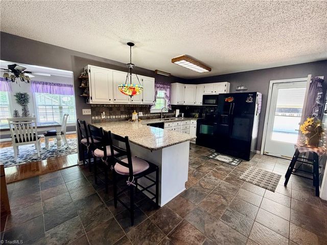 1920 Angell Road, Mocksville, NC 27028