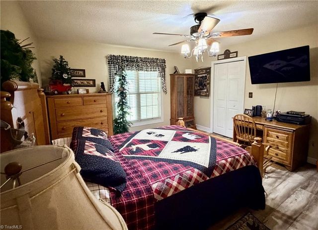 1920 Angell Road, Mocksville, NC 27028