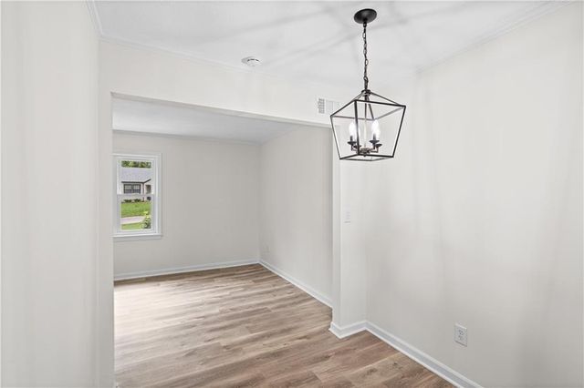 7507 High Drive, Prairie Village, KS 66208