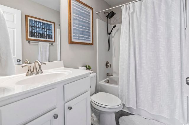 1048 Meadowoods Dr., Murrells Inlet, SC 29576