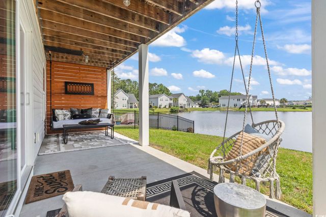 1048 Meadowoods Dr., Murrells Inlet, SC 29576
