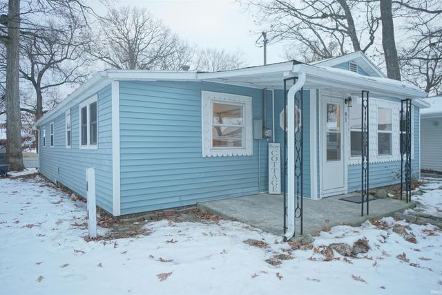 41 EMS D18C Lane, Syracuse, IN 46567