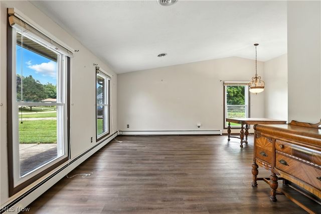 3976 Buckingham Drive, Brunswick, OH 44212