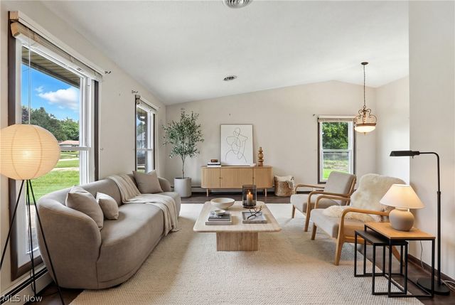 3976 Buckingham Drive, Brunswick, OH 44212