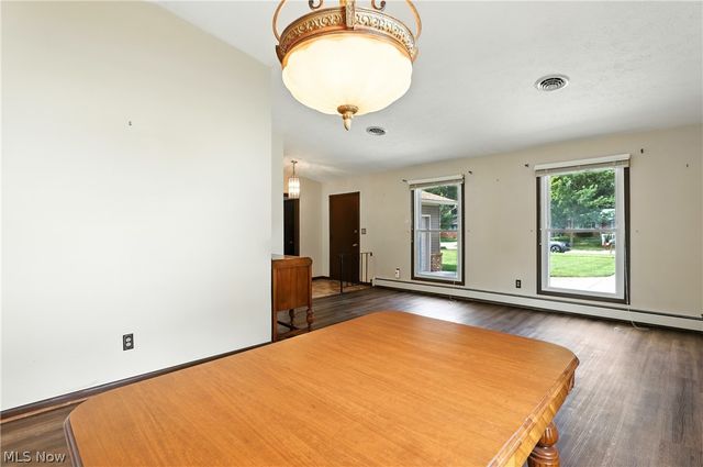 3976 Buckingham Drive, Brunswick, OH 44212