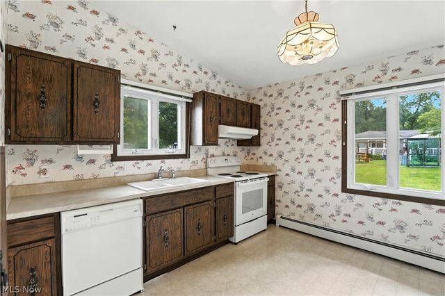 3976 Buckingham Drive, Brunswick, OH 44212