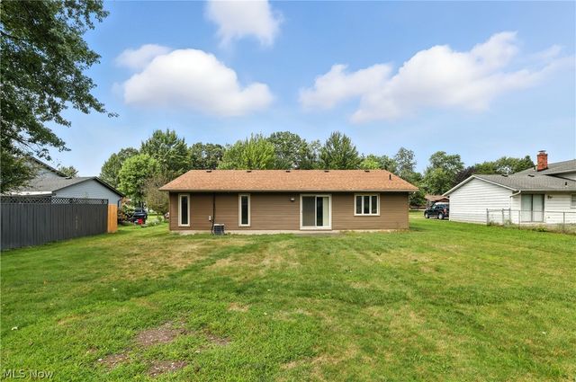 3976 Buckingham Drive, Brunswick, OH 44212