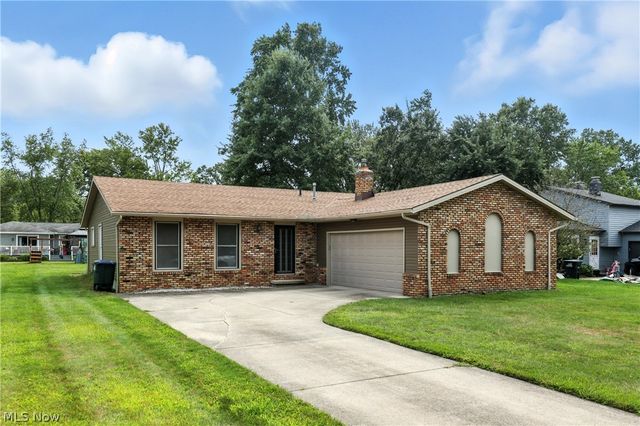 3976 Buckingham Drive, Brunswick, OH 44212