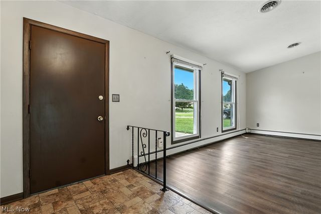 3976 Buckingham Drive, Brunswick, OH 44212