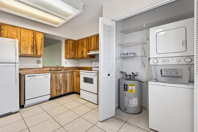 357 N Rock Island Rd 207, Margate, FL 33063