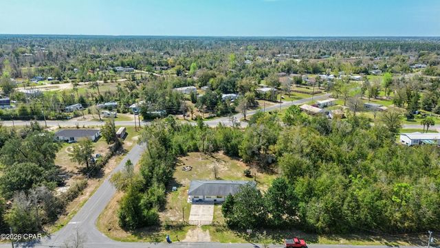 9541 Stauber Lane, Youngstown, FL 32466