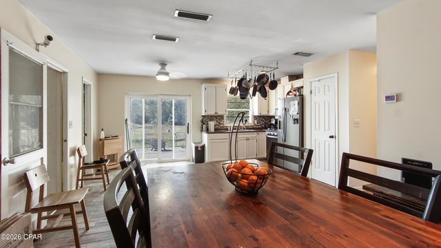 9541 Stauber Lane, Youngstown, FL 32466