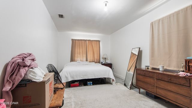 9541 Stauber Lane, Youngstown, FL 32466