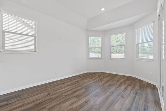1568 South Main ST, Kyle, TX 78640