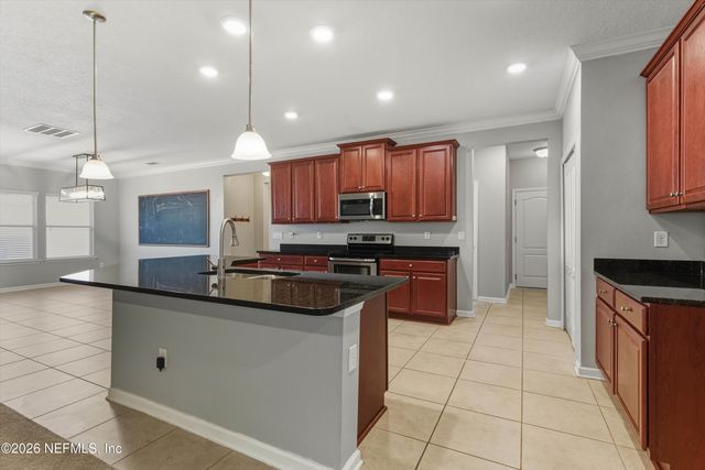 7702 ARDEN LAKES Drive, Jacksonville, FL 32222