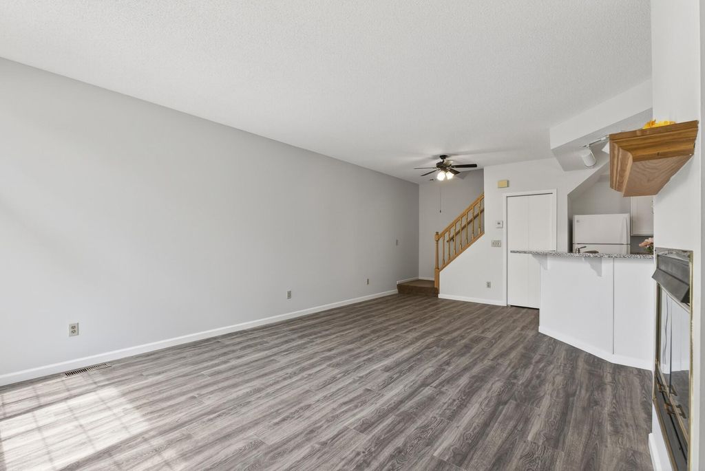 9249 Troon Court, Woodbury, MN 55125 — photo 5
