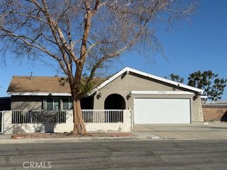 37952 29th, Palmdale, CA 93550