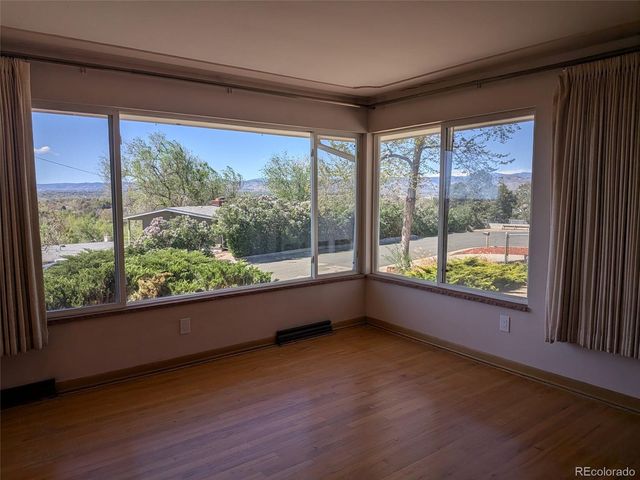 8223 W 62nd Place, Arvada, CO 80004