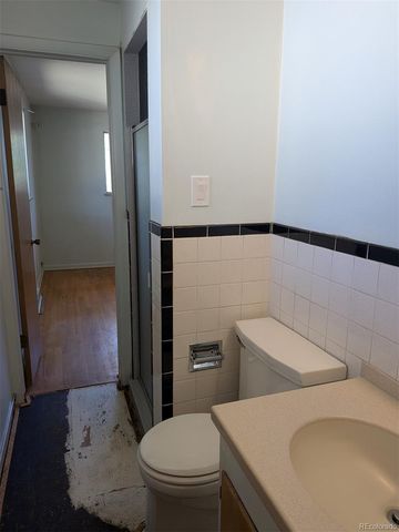 8223 W 62nd Place, Arvada, CO 80004