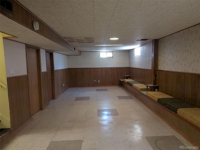 8223 W 62nd Place, Arvada, CO 80004