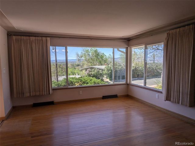 8223 W 62nd Place, Arvada, CO 80004