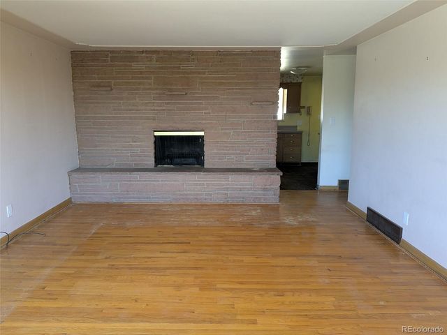 8223 W 62nd Place, Arvada, CO 80004