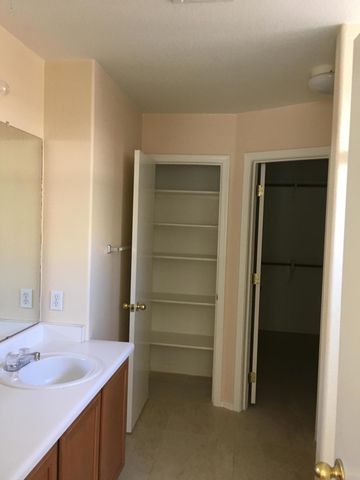 7911 W School Hill Place, Tucson, AZ 85743