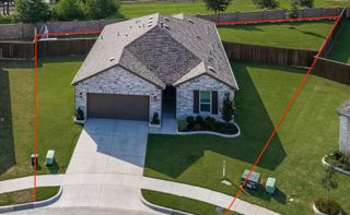 3000 Aslynn Circle, Aubrey, TX 76227
