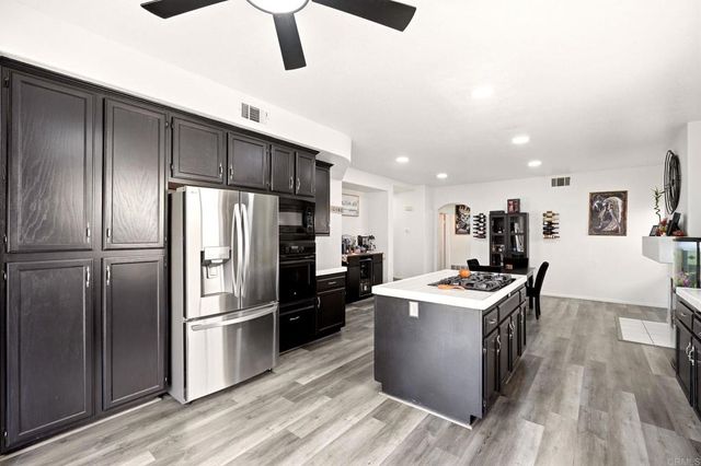43115 Corte Fresca, Temecula, CA 92592