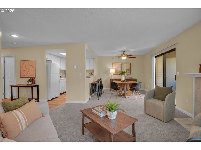 9842 Se TALBERT St, Clackamas, OR 97015