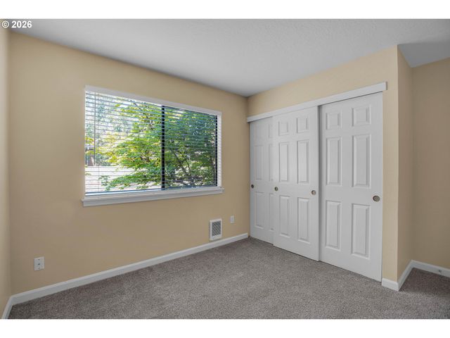 9842 Se TALBERT St, Clackamas, OR 97015