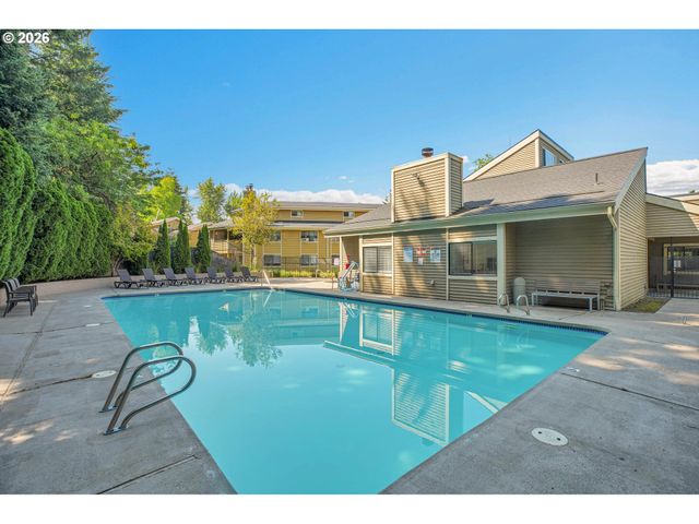 9842 Se TALBERT St, Clackamas, OR 97015