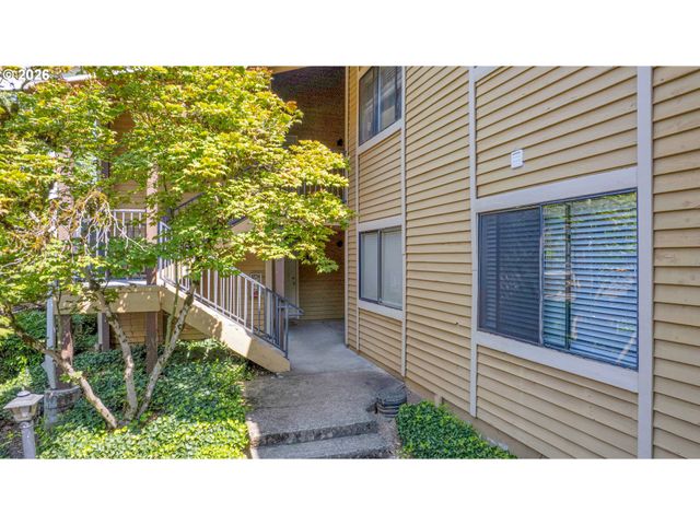 9842 Se TALBERT St, Clackamas, OR 97015