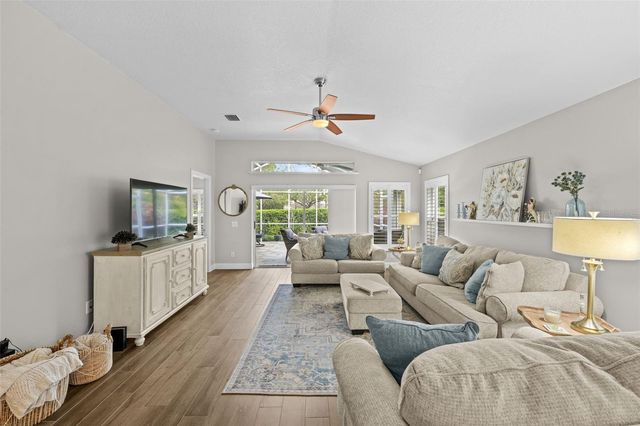 10245 WOODFORD BRIDGE STREET, Tampa, FL 33626