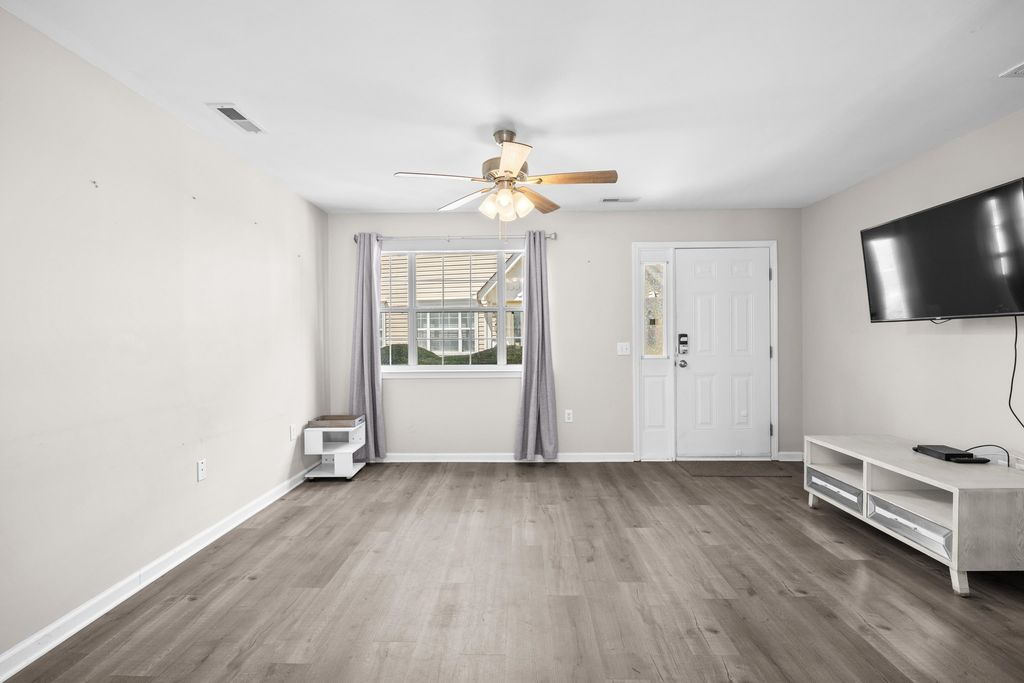 614 3rd Ave S Apt 6B, North Myrtle Beach, SC 29582 — photo 5